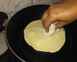 A picture of step 3 of Egg patties.