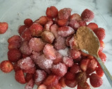 Foto del paso 2 de la receta: Fresas maceradas en vinagre