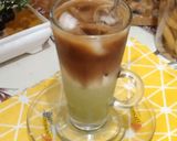 Foto langkah ke 4 dari resep Matcha Milk Coffee.