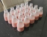 Foto langkah ke 3 dari resep Puding Sedot Strawberry.