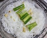 Foto langkah ke 3 dari resep Steam Ikan Dori (Ikan Dori Kukus).