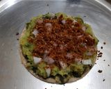 वडापाव केसाडिला (vadapav quesadilla recipe in marathi) रेसिपी स्टेप 10 फोटो 