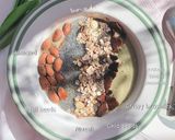รูปขั้นตอนการทำที่ 2 ของ Avocado Smoothie bowl
