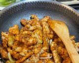 Foto langkah ke 3 dari resep Bistik Ayam Crispy saos mentega.