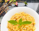 Hình bước làm 1 của món Cơm chiên cá mặn