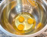 Foto del paso 3 de la receta: Pastel de mantequilla, naranja y plátano, con cobertura crujiente