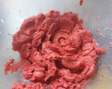 Foto del paso 4 de la receta: Helado dietético de fresas y yogurt