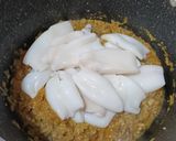 Foto del paso 3 de la receta: Guiso de calamares con patatas y zanahorias