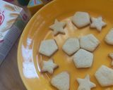 A picture of step 4 of Butter cookies.