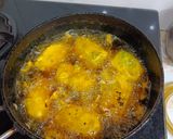 A picture of step 3 of Paneer Pakode.