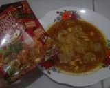 Foto langkah ke 6 dari resep Seblak ala kobe nasi goreng poll pedasss.