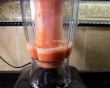 Foto del paso 5 de la receta: Licuado rojo pasion (sandía, frutillas y granadina)