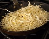 A picture of step 1 of Sauteed Korean Mung Bean Sprout Banchan.