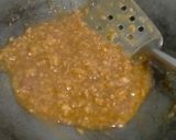Foto langkah ke 3 dari resep Mpasi 1y+ Tumis daging sapi lembut.