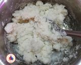A picture of step 2 of Pathiri.
