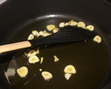 Foto del paso 3 de la receta: Tentáculos de pulpo en salsa