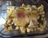 Foto del paso 5 de la receta: Pollo al horno con champis y patata