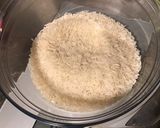 Une image de l'étape 1 de Riz à la cardamome et molokhia.