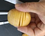 Foto del paso 2 de la receta: Patatas acordeón o hasselback