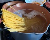 A picture of step 1 of Creamy Shrimp and Mushroom Fettuccine.