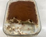 A picture of step 11 of Classic Tiramisu.