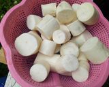 Foto langkah ke 1 dari resep Keripik singkong pedas manis.
