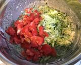 Une image de l'étape 7 de Flan aux tomates, courgette et feta.