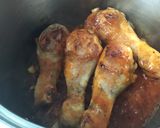 Foto del paso 2 de la receta: Muslitos de pollo almendrados con macarrones