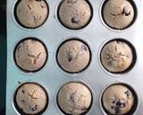 Foto langkah ke 3 dari resep Blueberry Muffins.