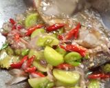 Foto langkah ke 4 dari resep Tumis Ikan Asin Peda.