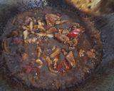 Foto langkah ke 6 dari resep Daging Sapi Saus Lada Hitam.