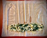 Foto del paso 14 de la receta: Cena griega: Gyros de pollo con Pan Pita y Tzatziki, Spanakopita y Ensalada Horiatiki