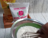 Foto langkah ke 7 dari resep Risoles rogout sayur lipat amplop dan segitiga.
