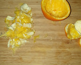 Foto del paso 1 de la receta: Cáscaras de naranja confitadas