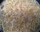 Foto langkah ke 1 dari resep Mie Titi Makassar.