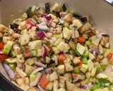 A picture of step 1 of Organic Vegetable Garden Pasta Primavera.