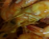 Gambar langkah 4 resipi Udang goreng kunyit🍤.
