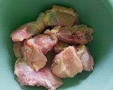 Foto langkah ke 1 dari resep Opor Ayam Tahu Kuning.