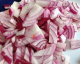 Hình bước làm 2 của món Bánh Phở Tráng Chảo Trộn Thịt Xào