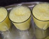 A picture of step 5 of Pineapple milk shake.