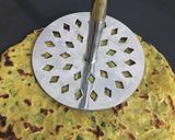 કાચા કેળાંના થેપલા(Raw banana thepla recipe in Gujarati) રેસીપી સ્ટેપ3ફોટો