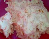 Foto del paso 1 de la receta: Arepas de maíz precocido con zanahoria relleno que queso