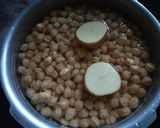A picture of step 1 of Chhole.
