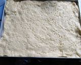 Foto langkah ke 5 dari resep Pizza empuk.
