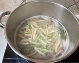 Foto del paso 1 de la receta: Fusilli pugliesi tris con atún y champis