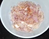 A picture of step 3 of Onion Sambal.