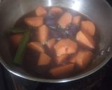 Foto langkah ke 2 dari resep Kolak Ubi Ungu & Kuning.