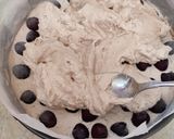 Csokis-cseresznyés cheesecake torta (sütés nélkül) 🍫🍒 recept fázis 5 fotója