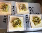 Une image de l'étape 7 de Feuilletés chèvre poireaux, salade de jeunes pousses.