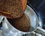Une image de l'étape 6 de Couscous noir ou couscous de blé fermenté au lait caillé 🥣.